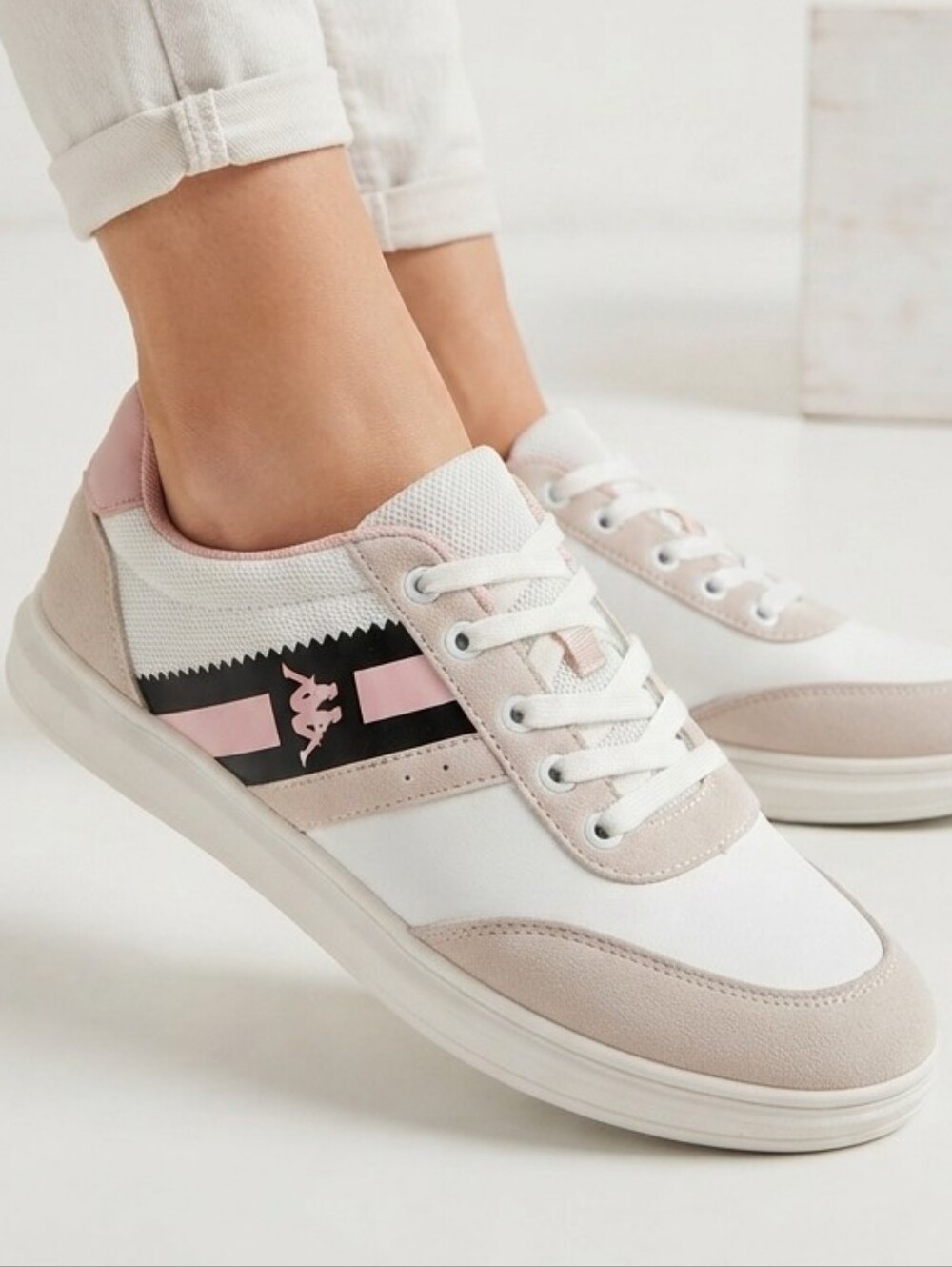 Kappa Sneakers 222 Banda Barnel White & Pink Size EU 41 Summer Casual Chic Retro